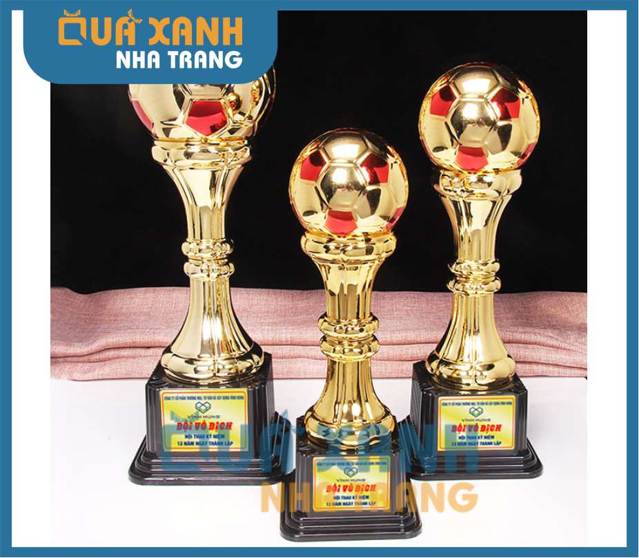 Cúp Kim Loại Vinh Danh